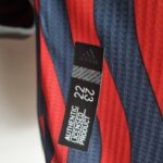 Player Bayern Munich entrenamiento 2022-2023 etiqueta