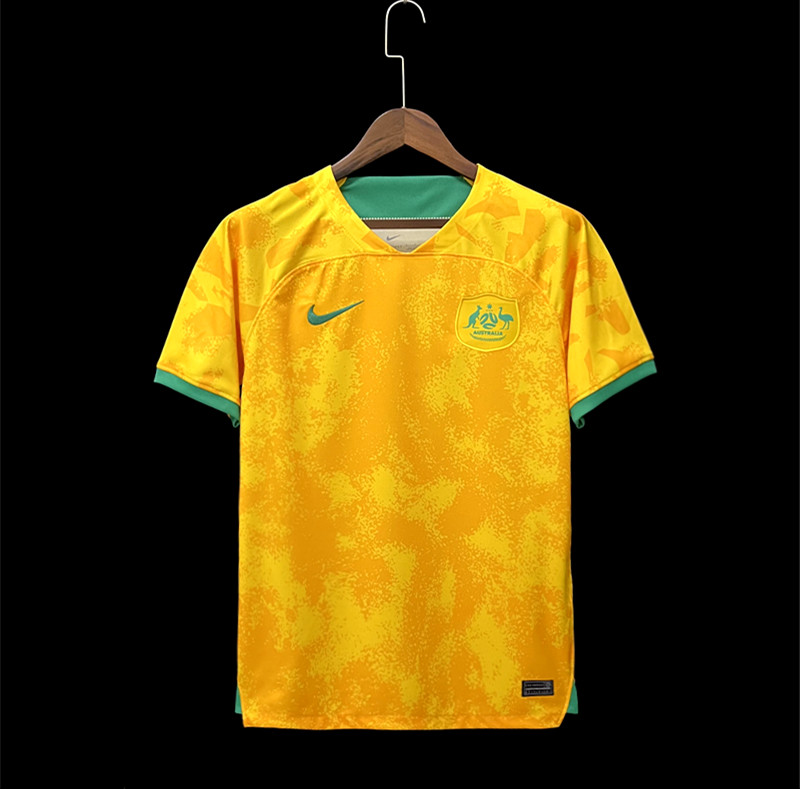 Primera equipación Stadium Australia 2022-23 frontal