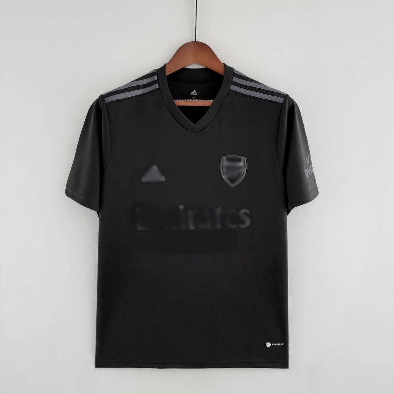 Camiseta Arsenal edición negra 2022-2023 - versión fan frontal camiseta arsenal negra 2023