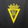 Camiseta Cádiz CF visitante 2022-2023 escudo