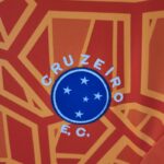 Camiseta Cruzeiro portero 2022-2023 naranja escudo
