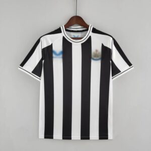 Camiseta Newcastle Local versión jugador 2022-2023 frontal