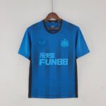 Camiseta Newcastle alternativa 2022-2023 frontal