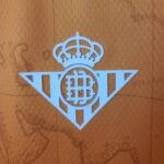 Camiseta Real Betis tercera equipación 2022-2023 logo