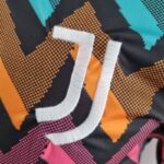 Polo Juventus versión jugador 2022-2023 escudo