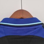 Atlético de Madrid segunda equipación 2022-2023 dorso del cuello