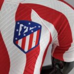 Camiseta Atlético de Madrid primera equipación 2022-2023 - versión jugador escudo