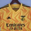 Camiseta SL Benfica segunda equipación 2022-2023 cuello frontal