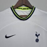 Camiseta Tottenham primera equipación 2022-2023 cuello frontal