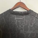 Camiseta Borussia Dortmund edición especial 2022-2023 dorso del cuello