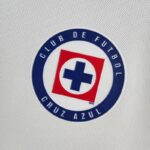 Camiseta Cruz Azul segunda equipación 2022-2023 escudo