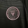 Camiseta Inter Miami primera equipación 2023-2024 escudo