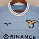 Camiseta Lazio primera equipación 2022-2023 cuello frontal