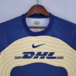 Camiseta Pumas UNAM segunda equipación 2022-2023 cuello frontal