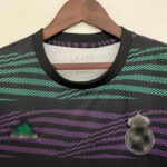 Camiseta Real Madrid Entrenamiento 2023-2024 cuello frontal