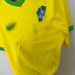 camiseta brasil 2023 lateral