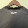camiseta napoli 2023 cuello anterior