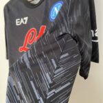 camiseta napoli 2023 lateral