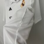 camiseta retro real madrid lateral