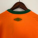 camiseta fluminense 2024 cuello anterior