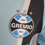 camiseta gremio 2022 escudo