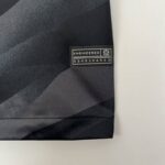 camiseta liverpool portero parche