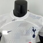 camiseta tottenham 2024 cuello redondo