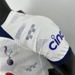 camiseta tottenham 2024 hombro