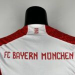 camiseta bayern múnich 2024 cuello anterior