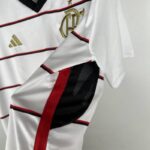camiseta flamengo 2024 blanco lateral