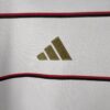 camiseta flamengo 2024 blanco logo