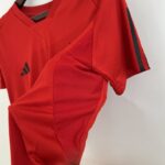 camiseta flamengo mujer 2024 lateral