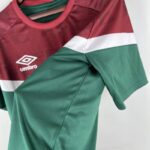 camiseta fluminense 2024 entrenamiento lateral