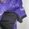 camiseta liverpool 2024 morado lateral
