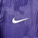 camiseta liverpool 2024 morado logo nike