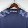 camiseta real madrid 2024 cuello anterior