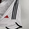 pantalón corto manchester united 2024 lateral