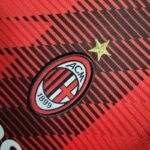 ac milan camiseta 2024 escudo