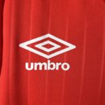 camiseta retro osasuna logo umbro