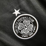 celtic segunda equipacion escudo