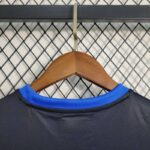 equipacion inter de milan cuello anterior