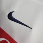 segunda camiseta PSG logo de nike