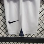 segunda camiseta PSG logo nike pantalón corto