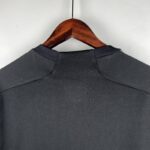 camiseta de flamengo 2024 cuello anterior