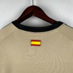 camiseta granada 2024 cuello anterior