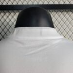 camiseta italia cuello anterior