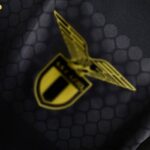 camiseta lazio escudo