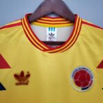 camiseta retro colombia 90 cuello en V