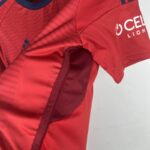 osasuna camiseta 2024 lateral
