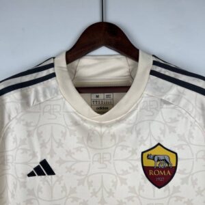 segunda equipacion roma cuello v